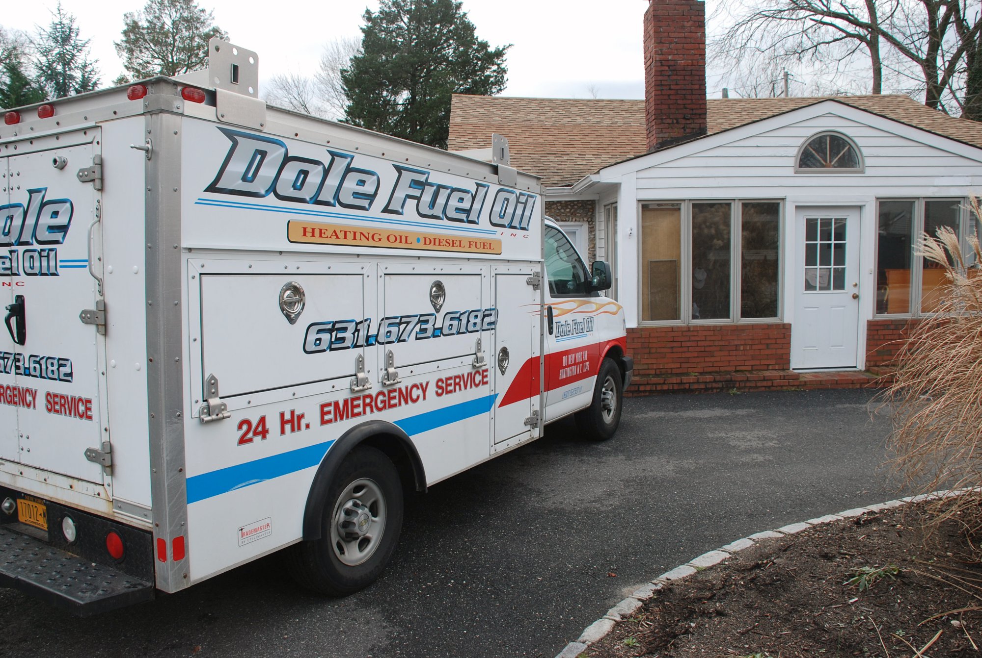 Dole Fuel Oil emergency service truck